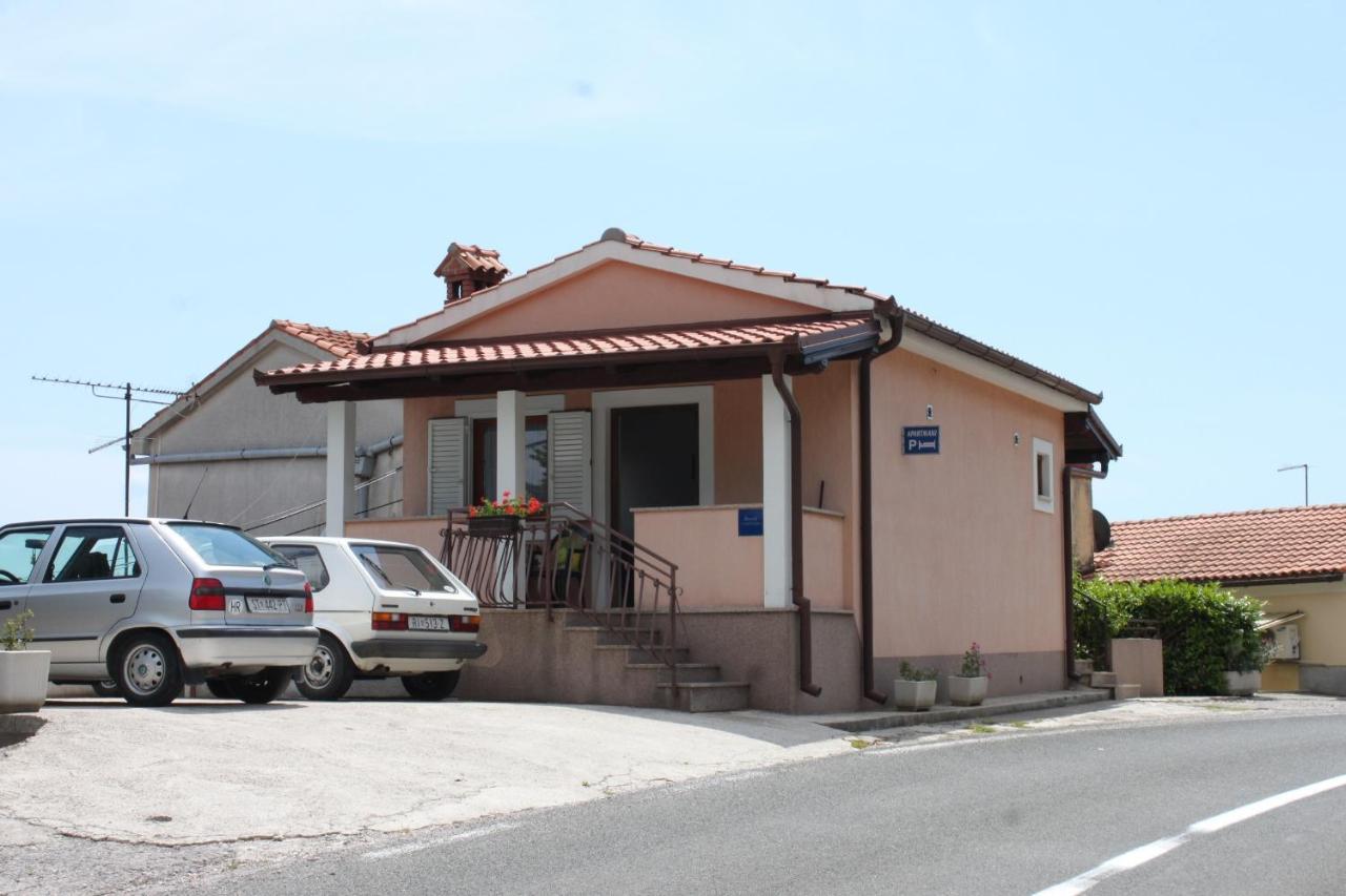 Apartments With A Parking Space Kraj, Opatija - 7794 Kraj  Exterior photo